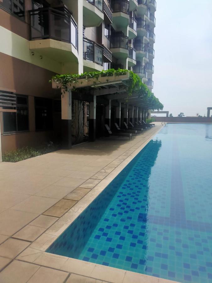The Radiance Manila Bay Aparthotel Pasay Eksteriør bilde
