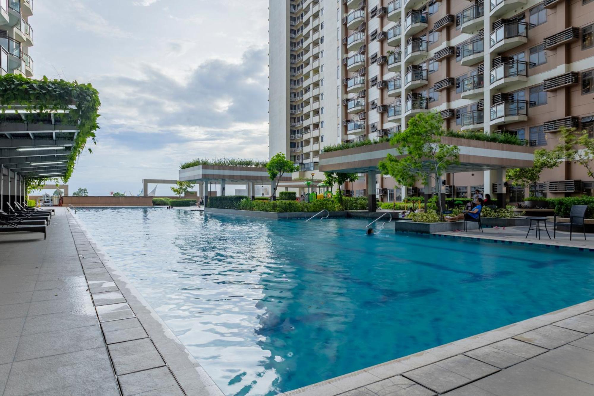 The Radiance Manila Bay Aparthotel Pasay Eksteriør bilde