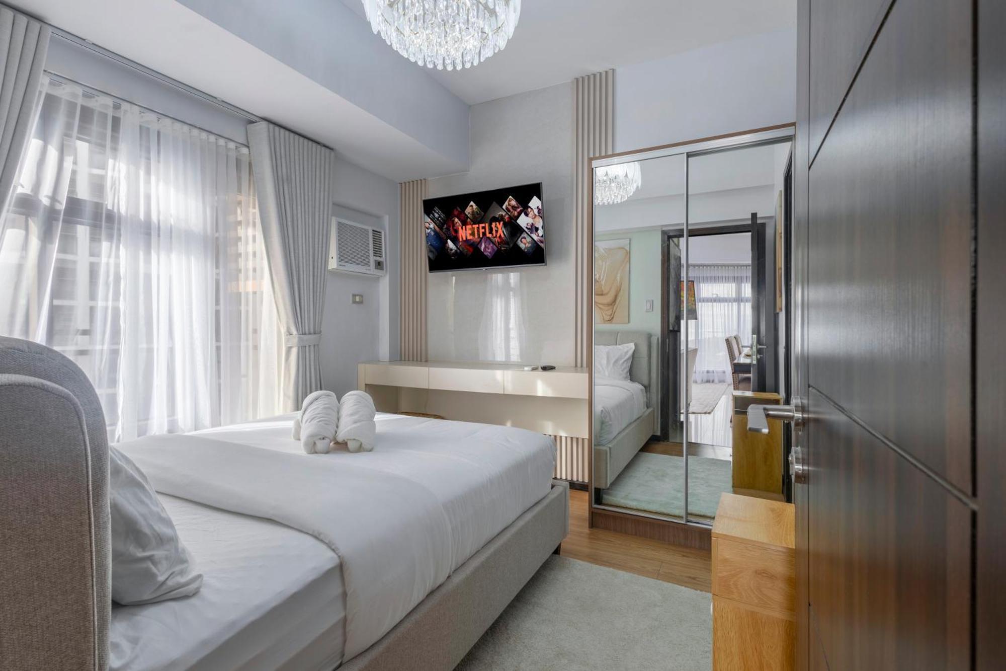 The Radiance Manila Bay Aparthotel Pasay Eksteriør bilde