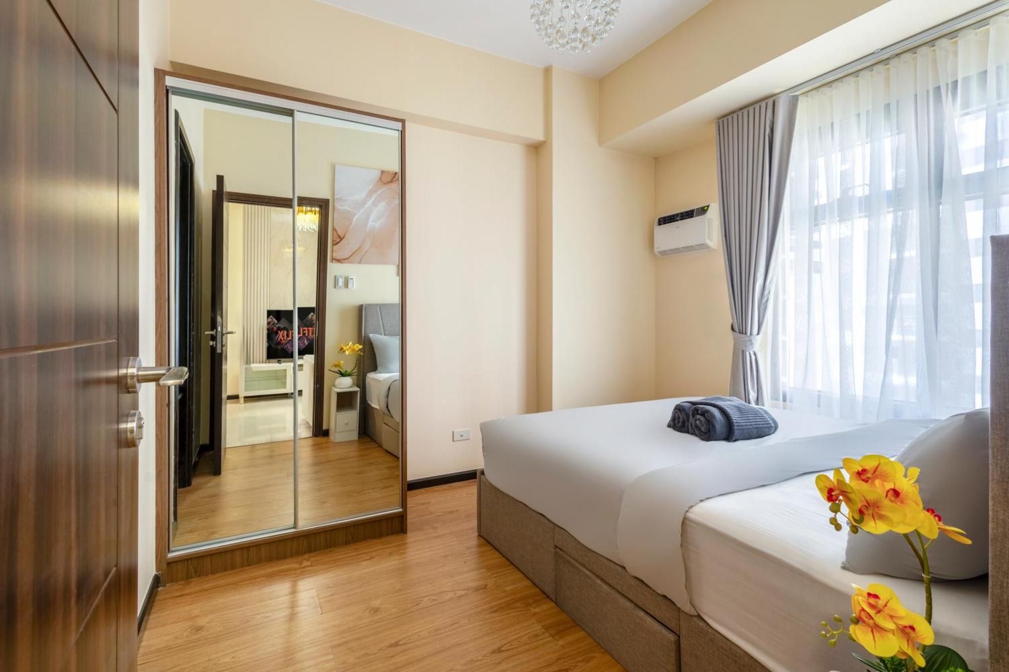 The Radiance Manila Bay Aparthotel Pasay Eksteriør bilde